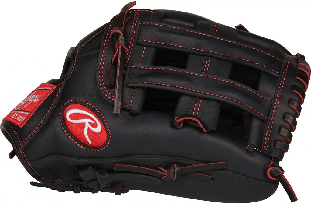 11 Best Baseball Gloves For Outfielders Reviews [Winner's Choice]