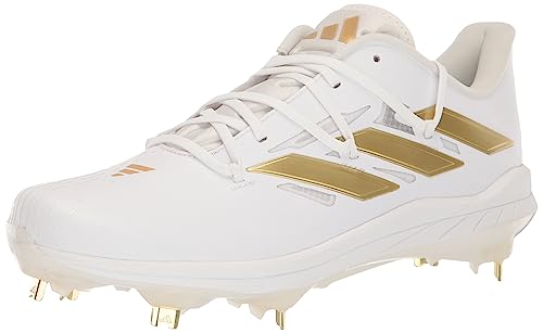 Best Baseball Cleats for Pitchers Lock