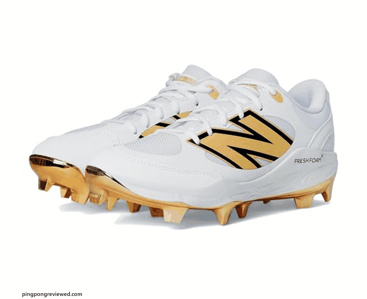 New Balance men's Fresh Foam 3000 V7 molded baseball cleats